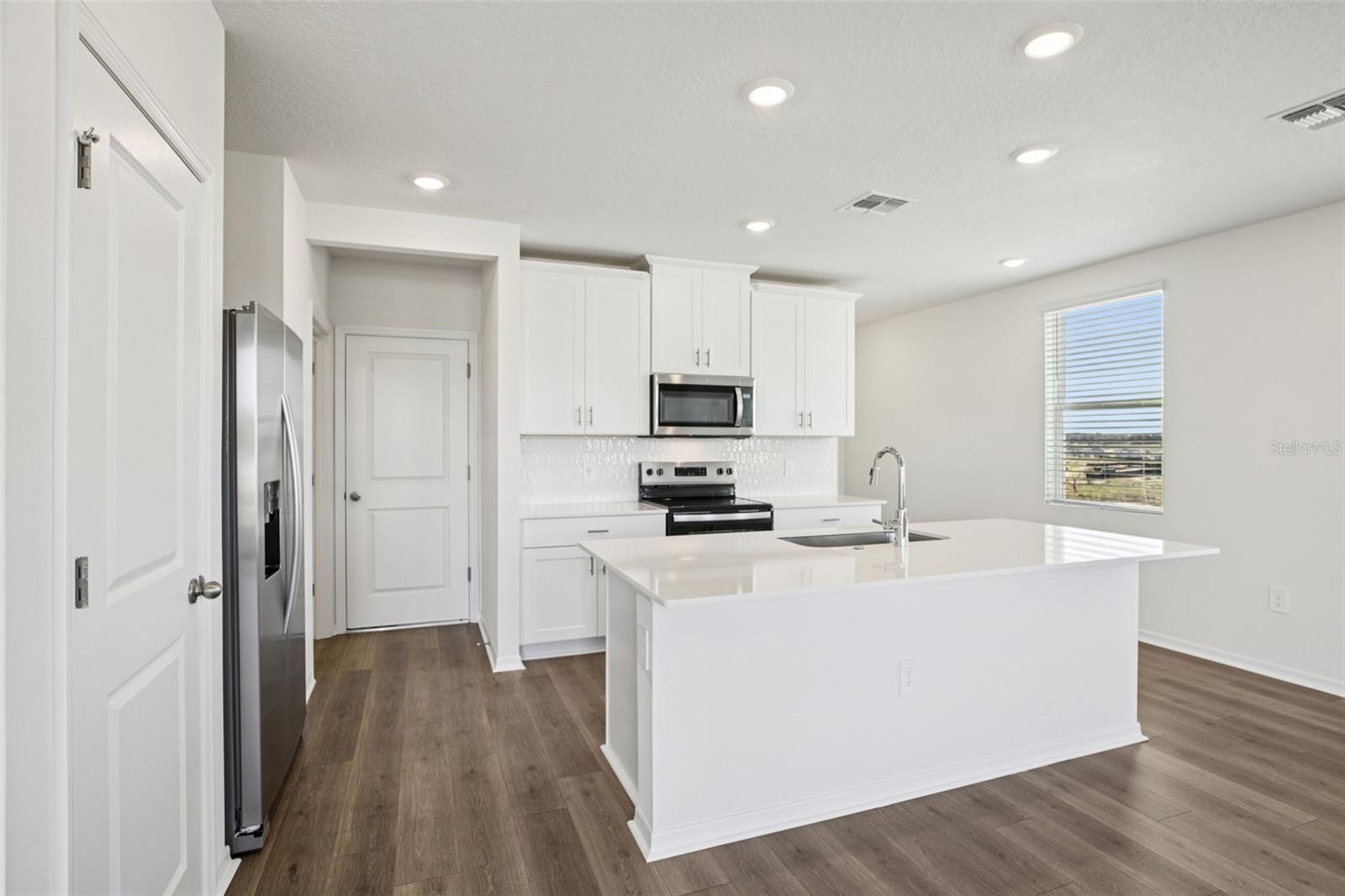 THE RESERVE AT HAMMOCK OAKS - Residential