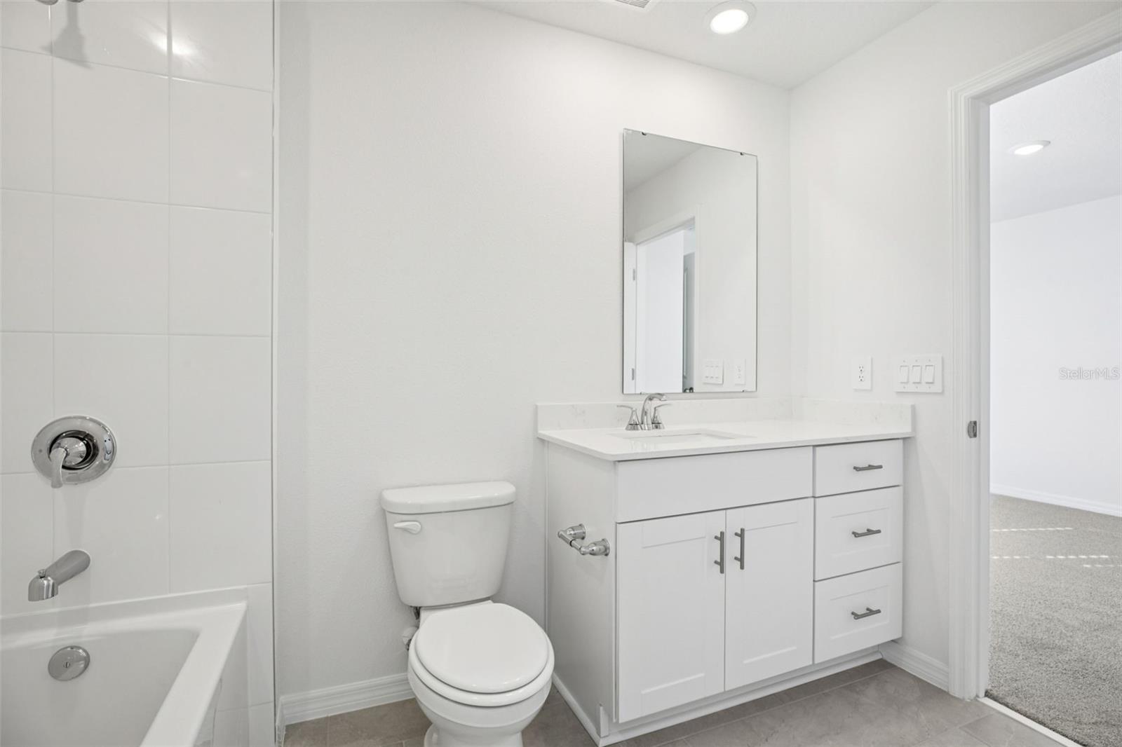 THE RESERVE AT HAMMOCK OAKS - Residential