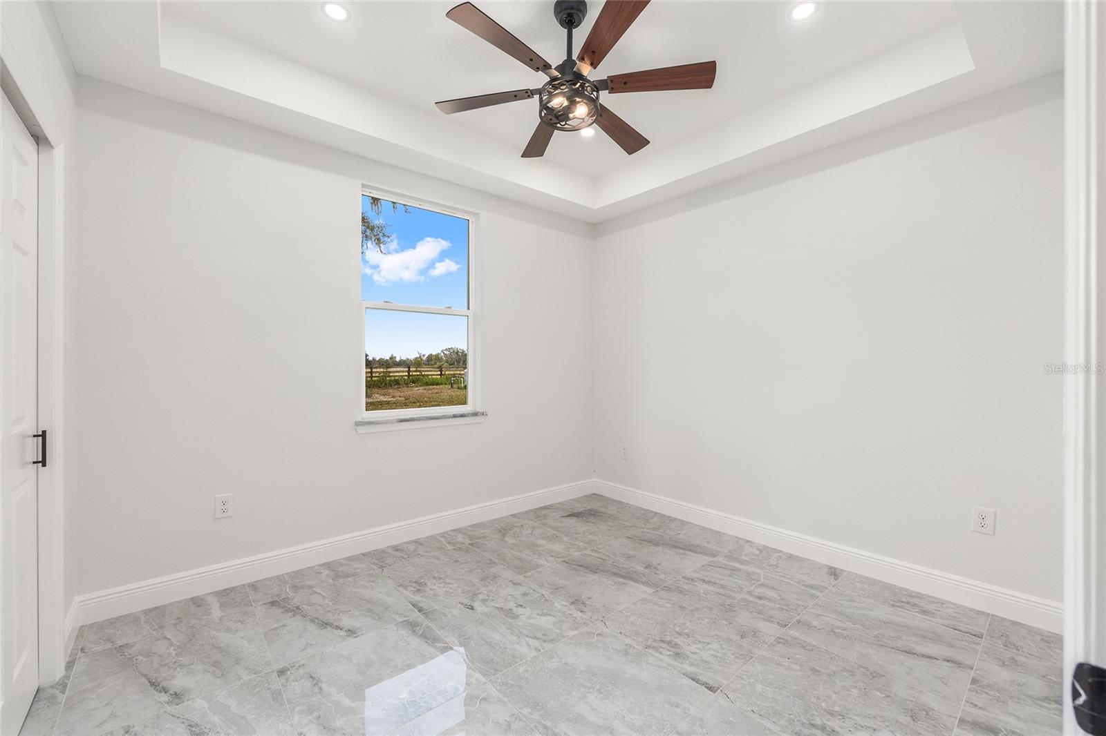 SUMMERFIELD TERRACE - Residential