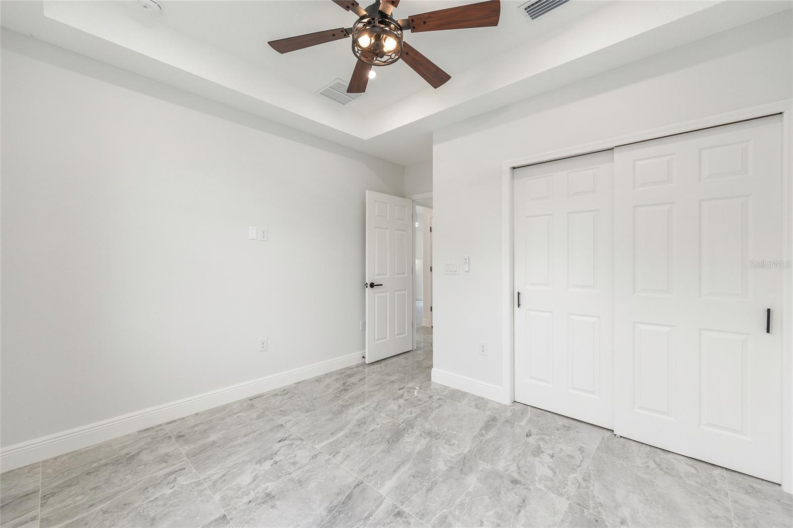 SUMMERFIELD TERRACE - Residential