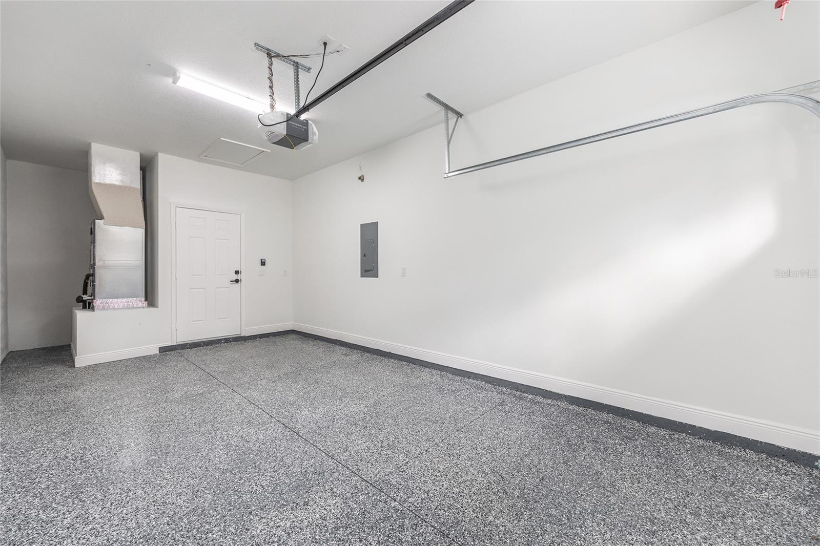 SUMMERFIELD TERRACE - Residential