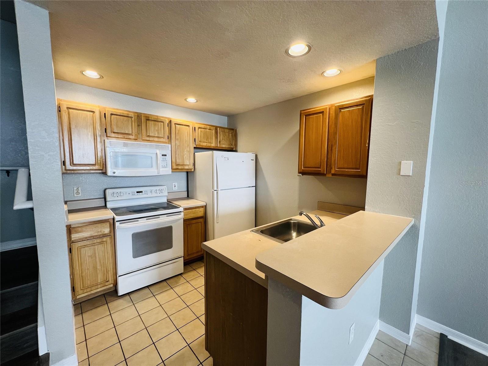 VENETIAN BAY VILLAGE PH 01 - Residential Lease