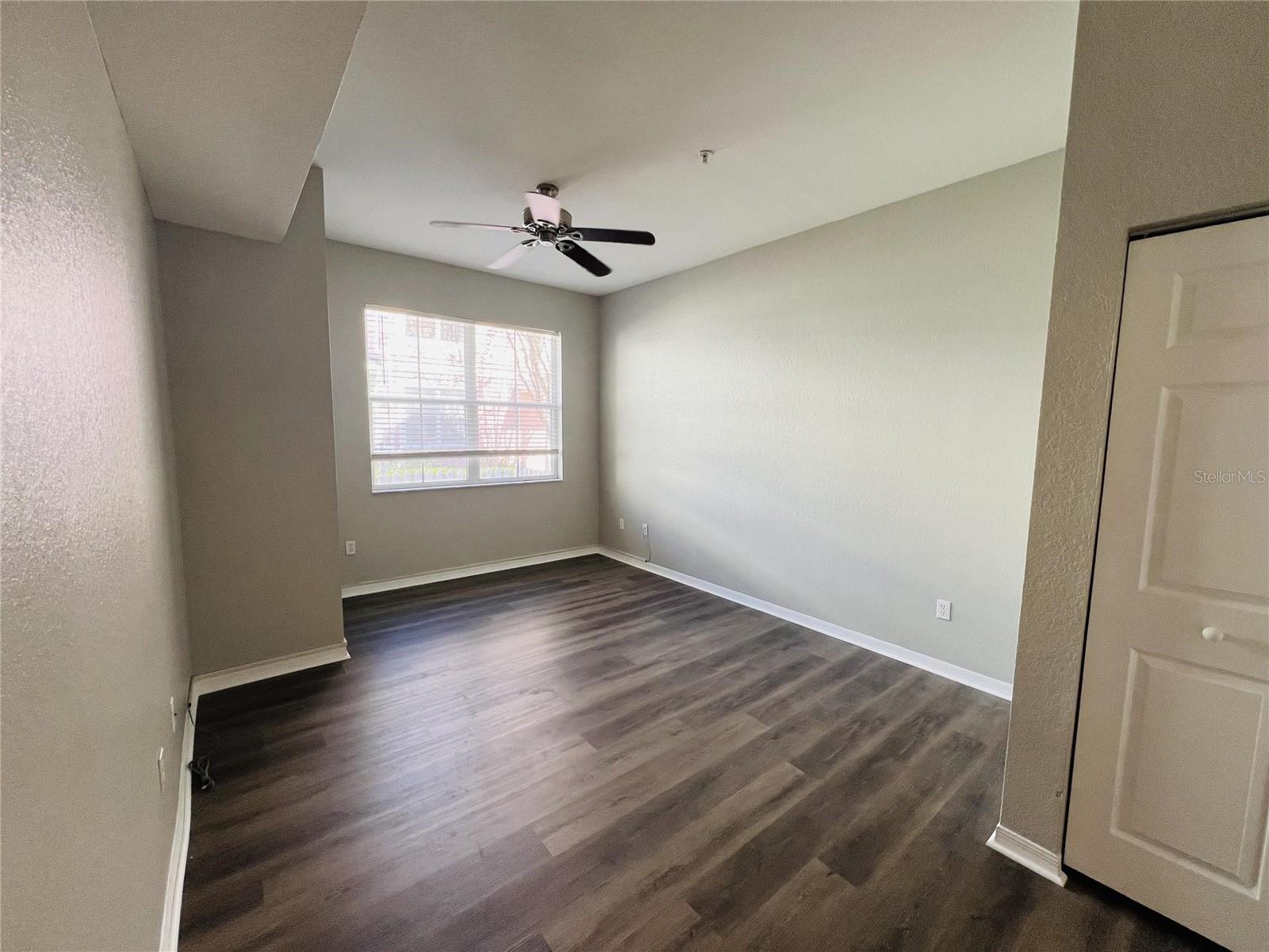 VENETIAN BAY VILLAGE PH 01 - Residential Lease