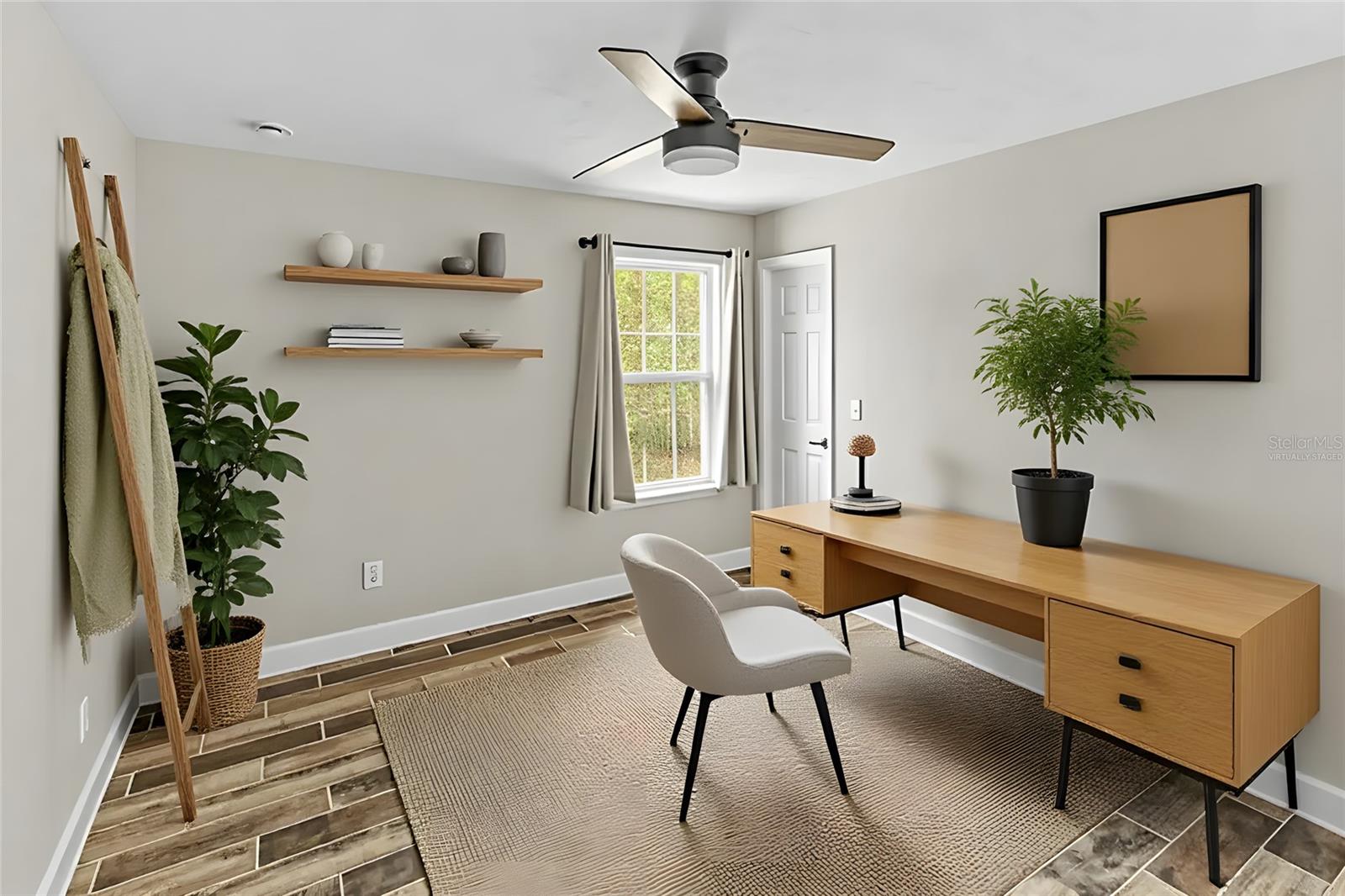 UNIVERSITY OAKS - Residential