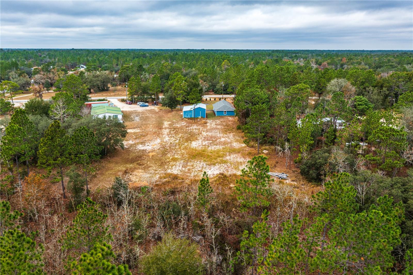 UNIVERSITY OAKS - Residential