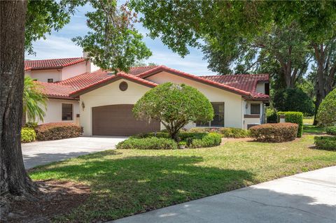 Photo of 139 Stratford Court, Haines City, FL 33844 (MLS # L4958465)