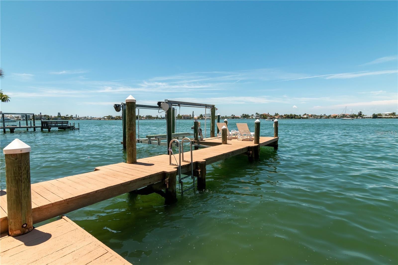 PARADISE ISLAND - Residential