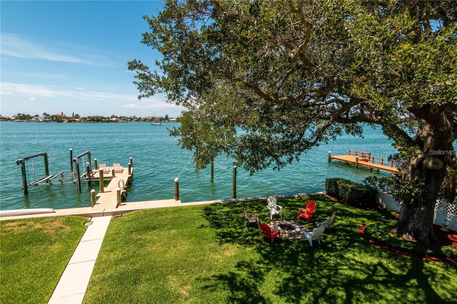 PARADISE ISLAND - Residential