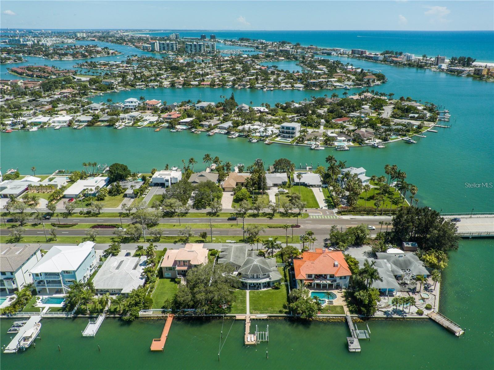 PARADISE ISLAND - Residential