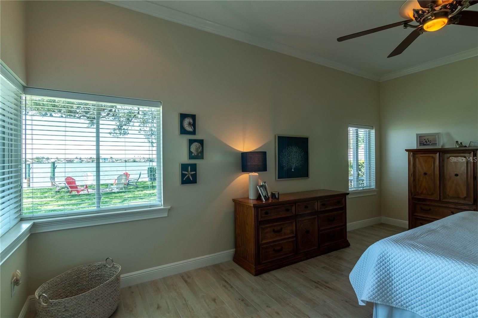 PARADISE ISLAND - Residential