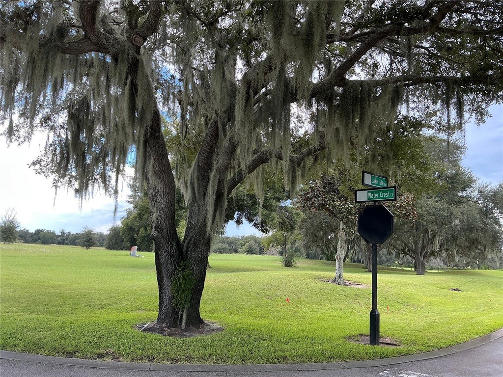 Photo of Water Crest Court, Groveland, FL 34736 (MLS # G5118035)