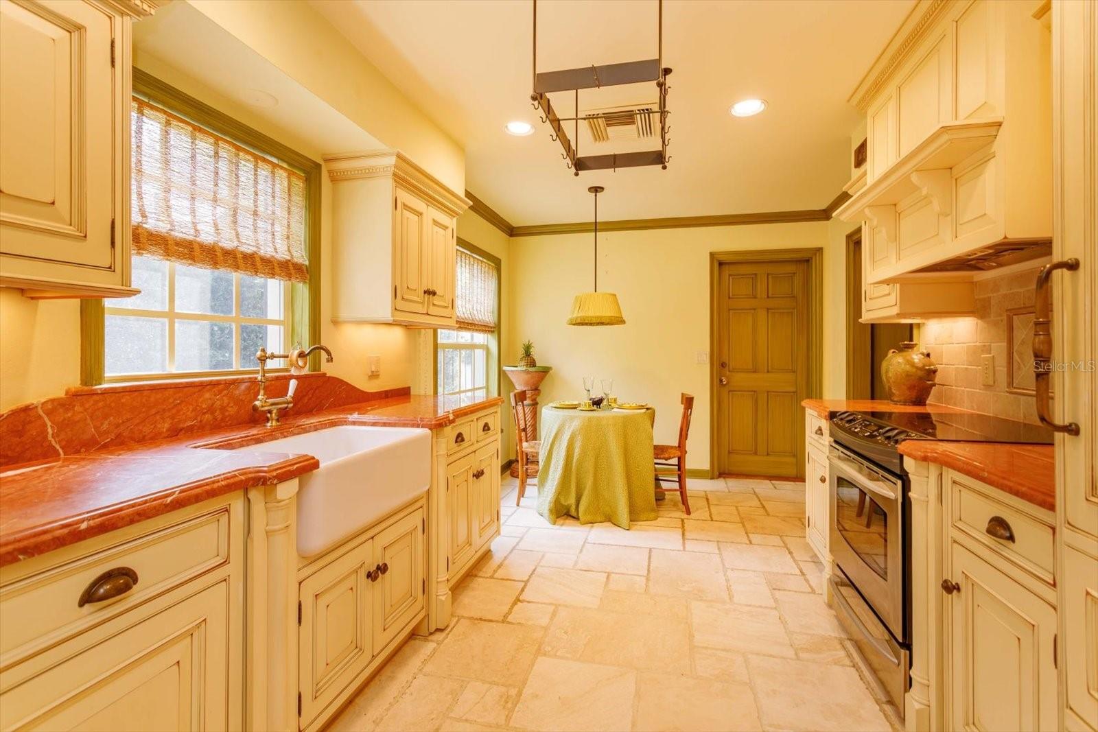 WYLDWOODE ESTS SUB - Residential