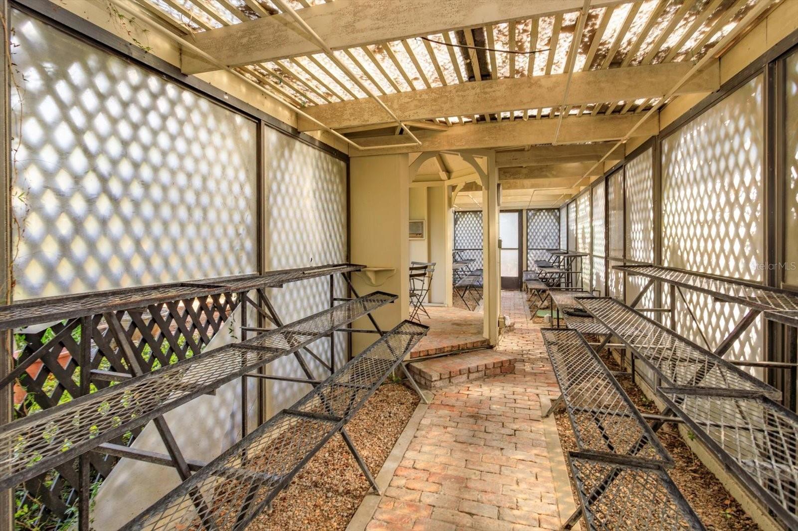 WYLDWOODE ESTS SUB - Residential