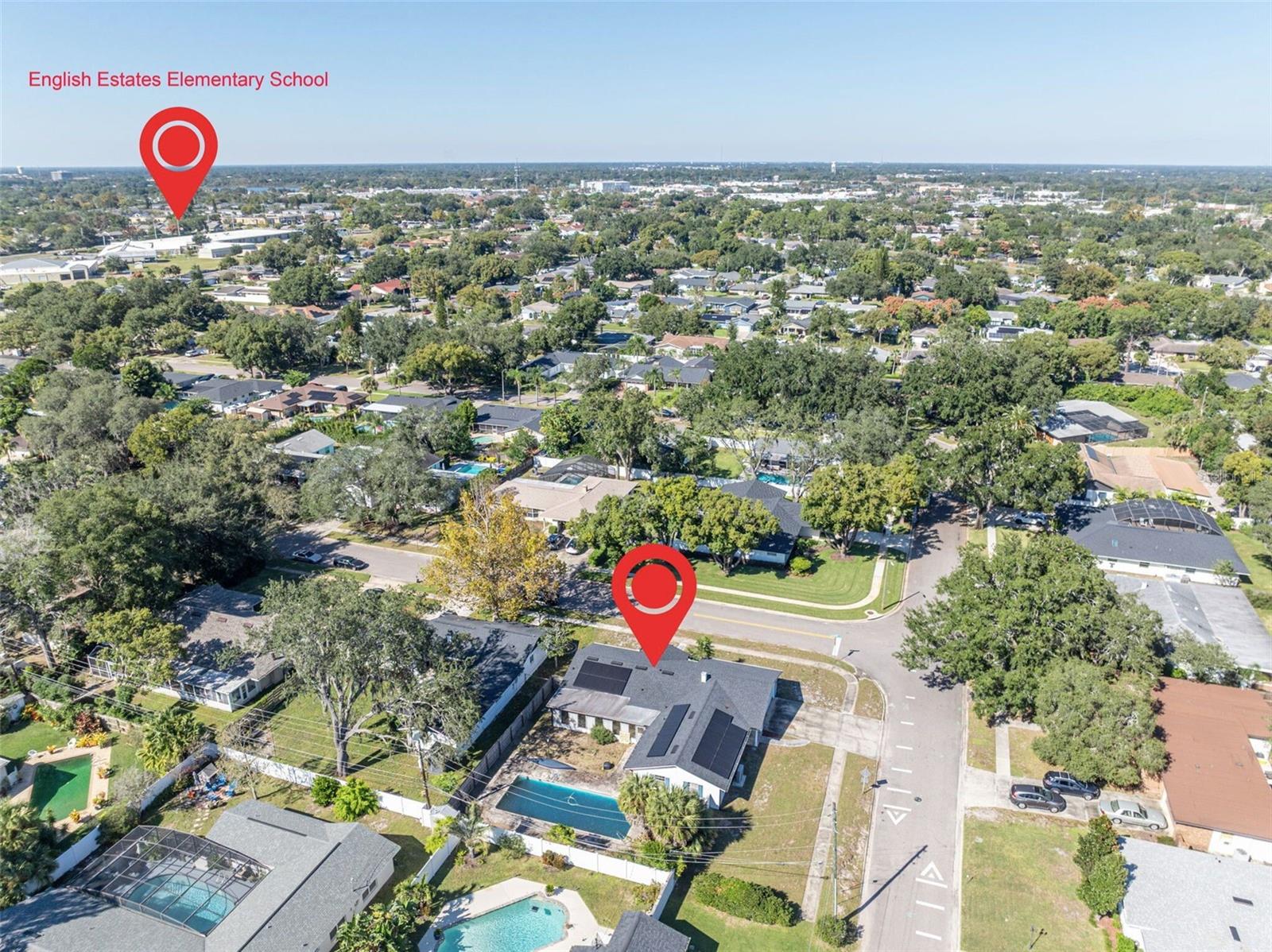 ENGLISH WOODS - Residential