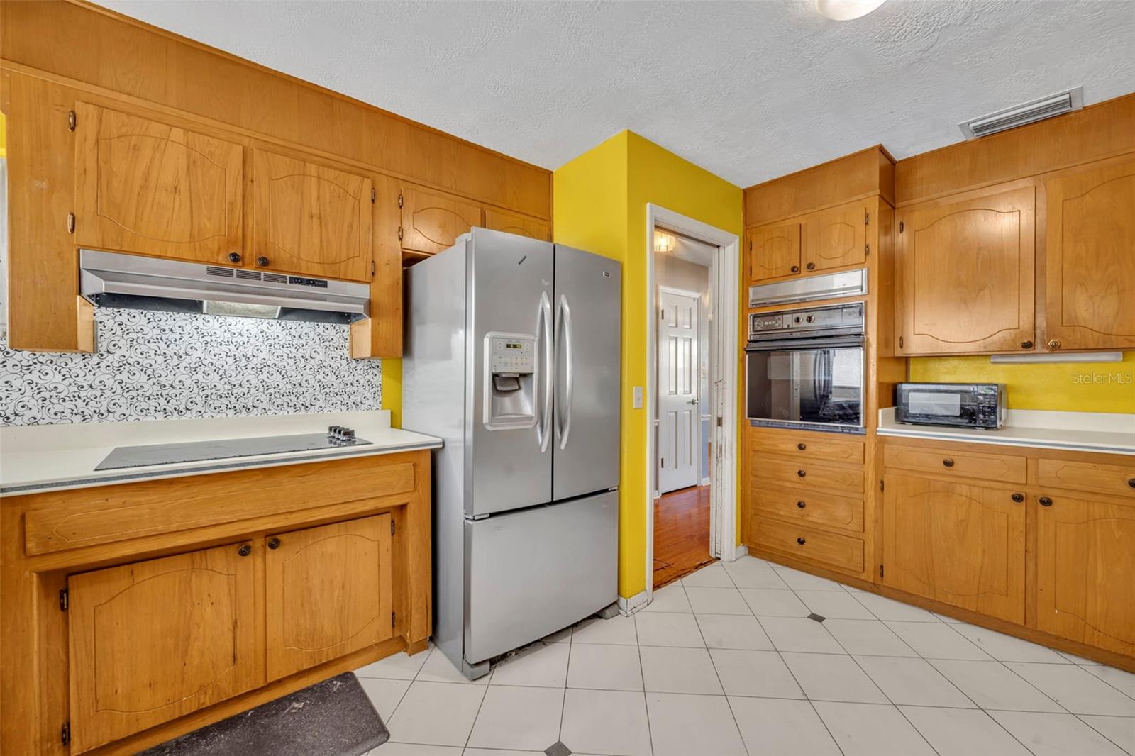 ENGLISH WOODS - Residential