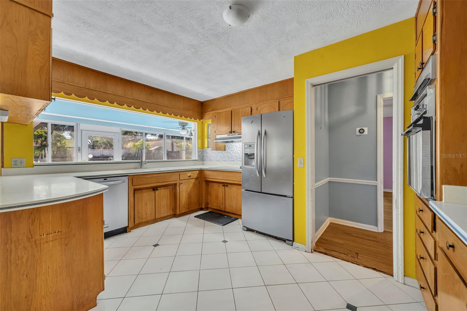 ENGLISH WOODS - Residential