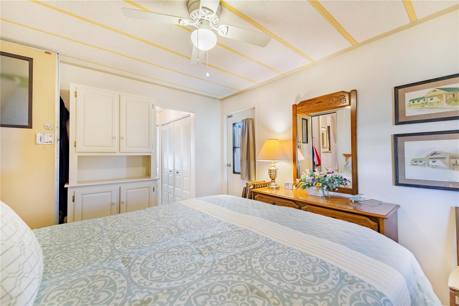 FAIRVIEW VILLAGE - Residential