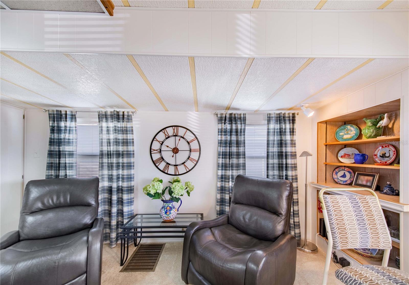 FAIRVIEW VILLAGE - Residential