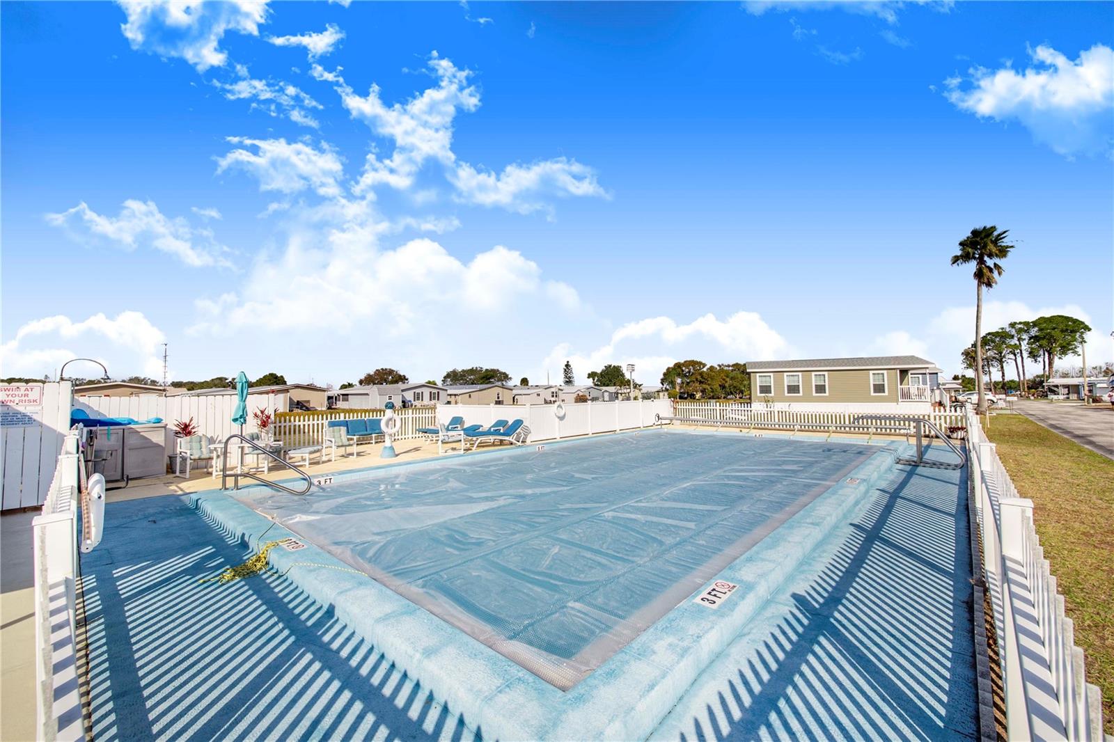 FAIRVIEW VILLAGE - Residential