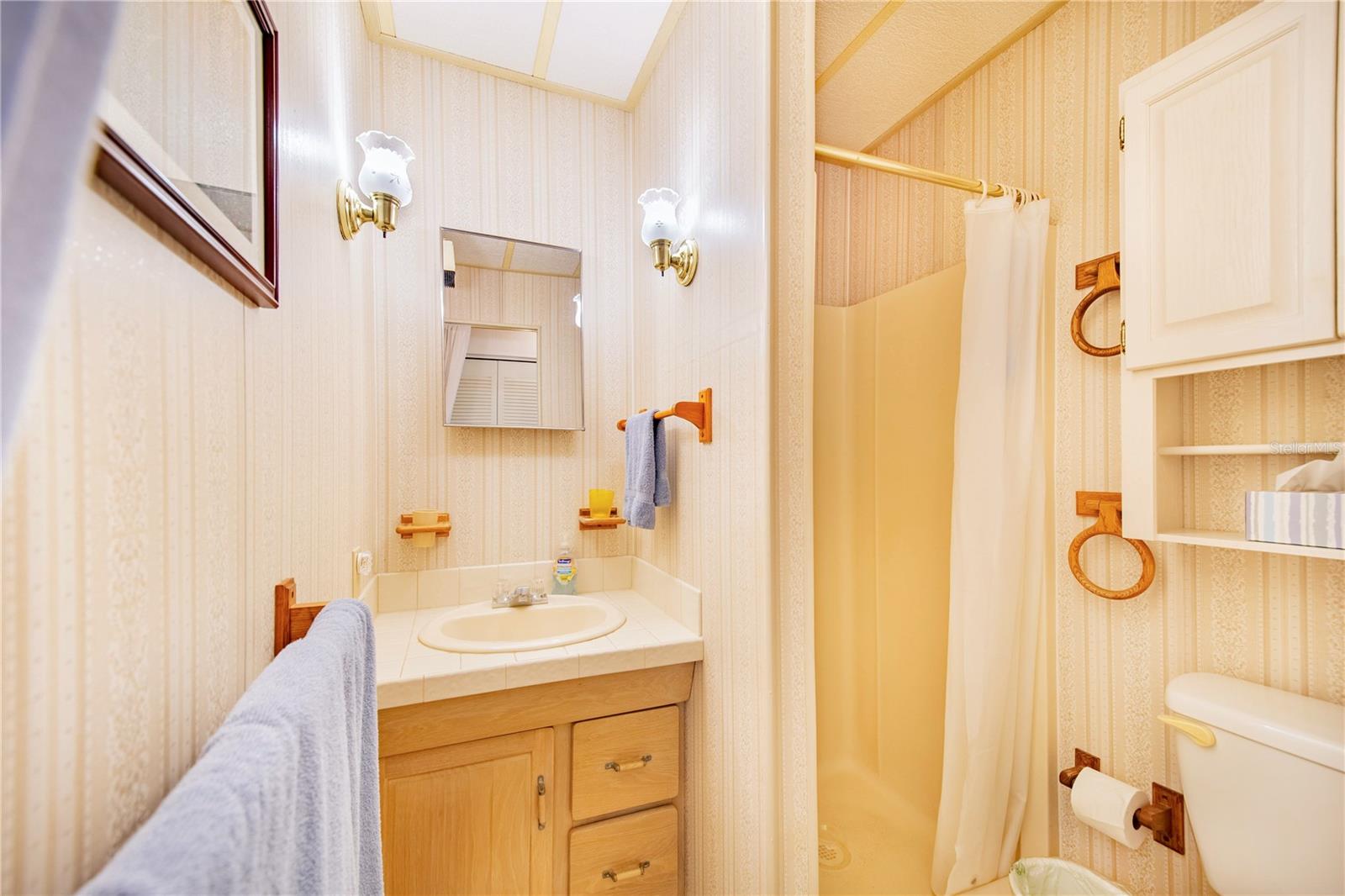 FAIRVIEW VILLAGE - Residential