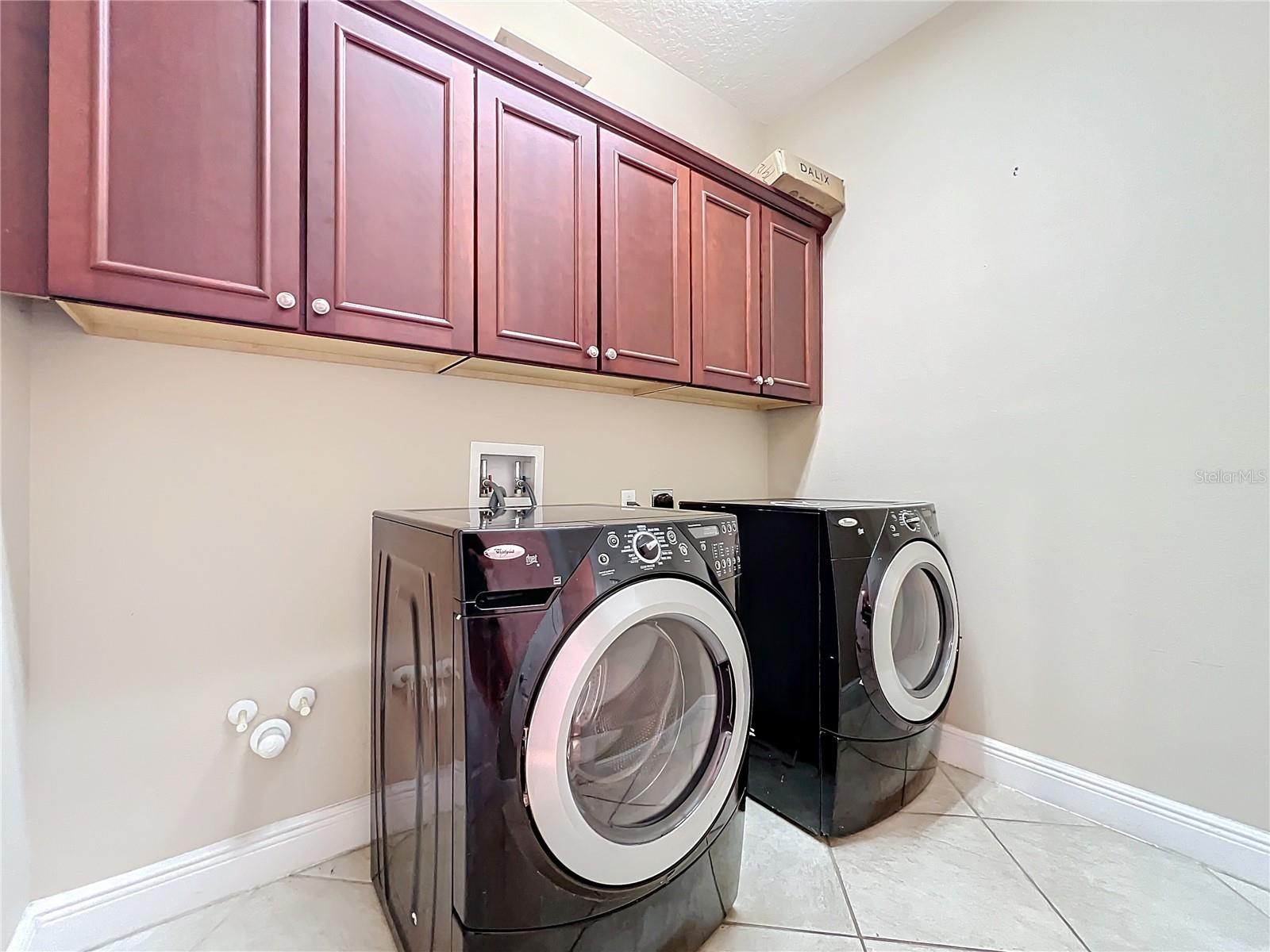 ENCLAVE/LK JEAN - Residential