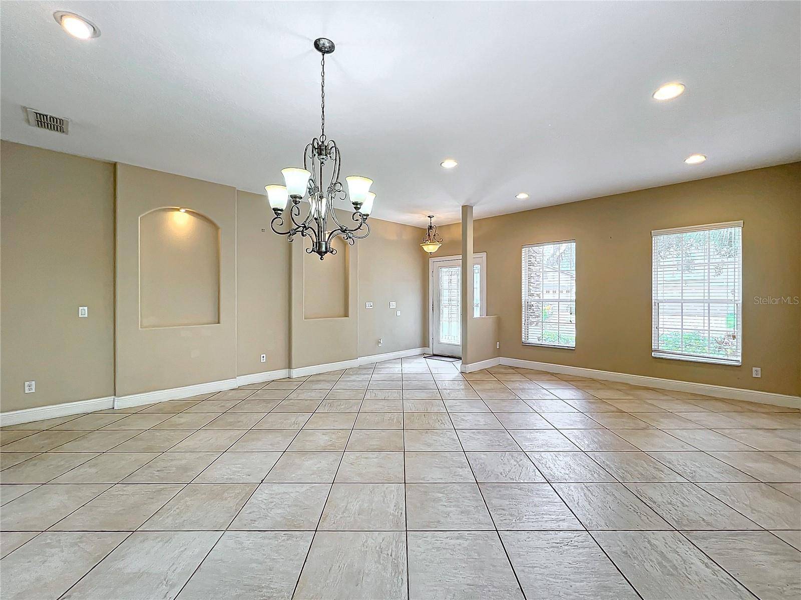 ENCLAVE/LK JEAN - Residential