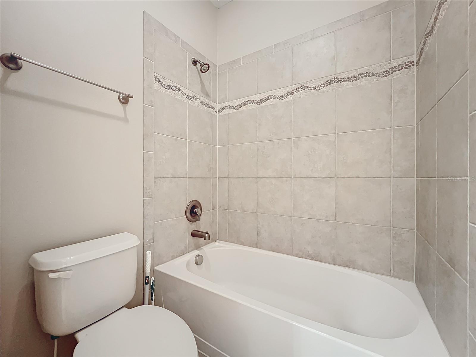 ENCLAVE/LK JEAN - Residential