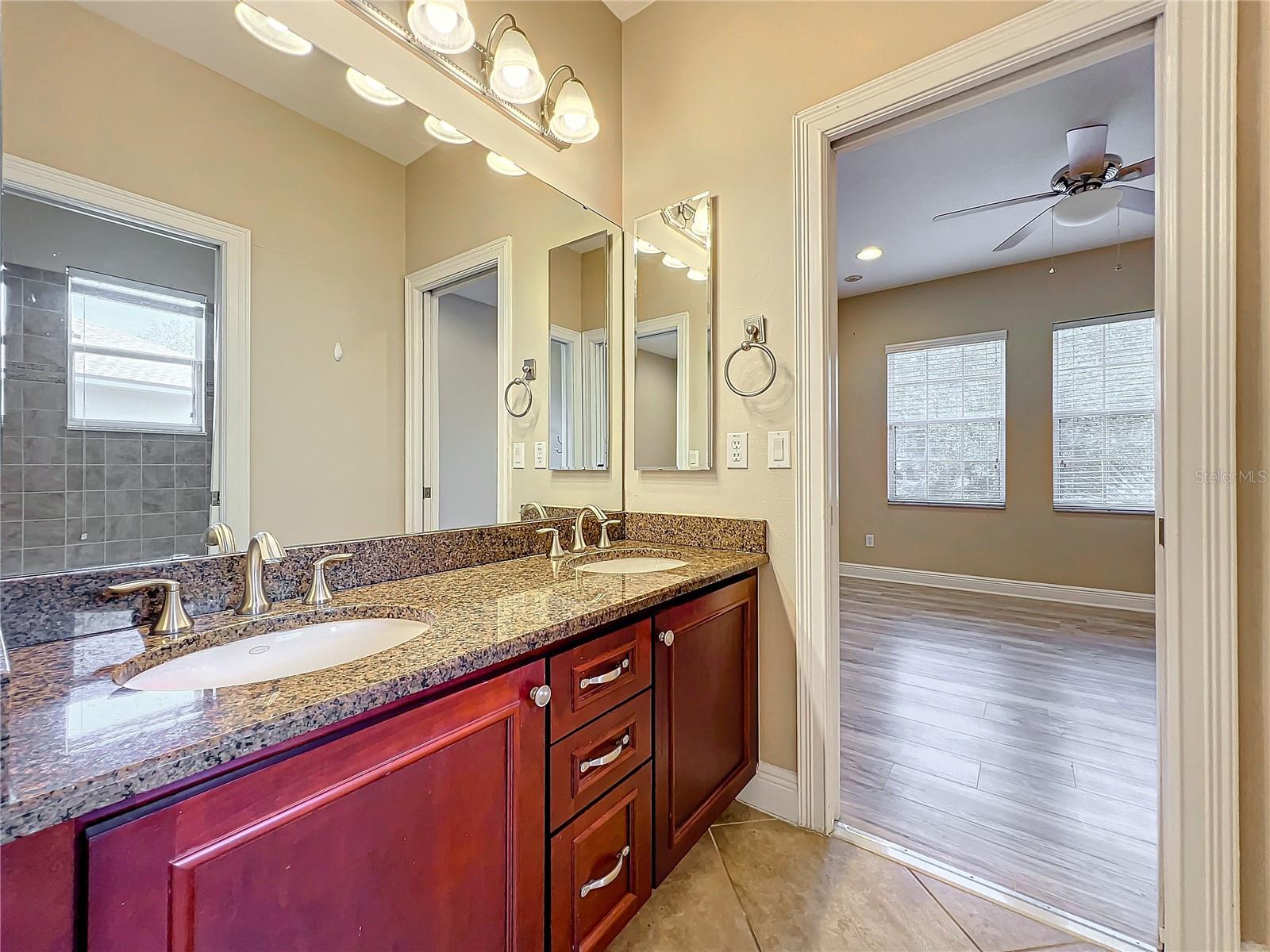 ENCLAVE/LK JEAN - Residential