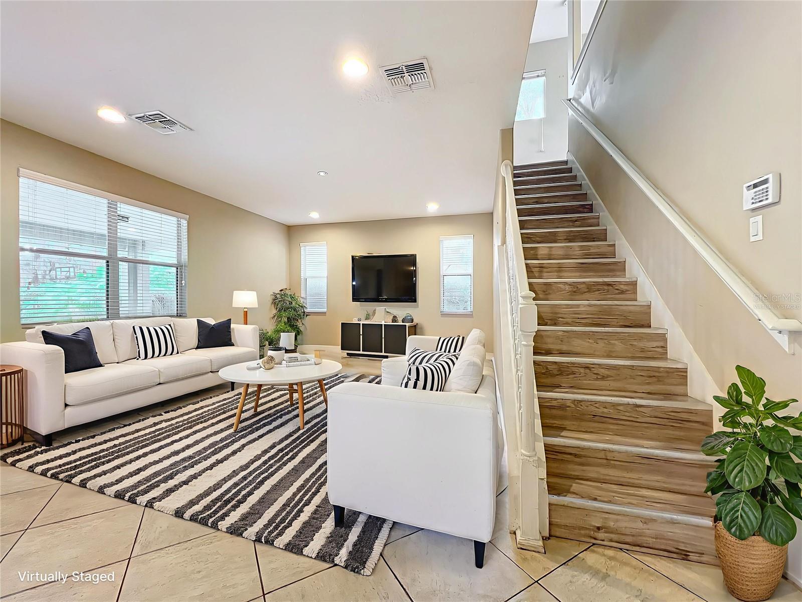 ENCLAVE/LK JEAN - Residential