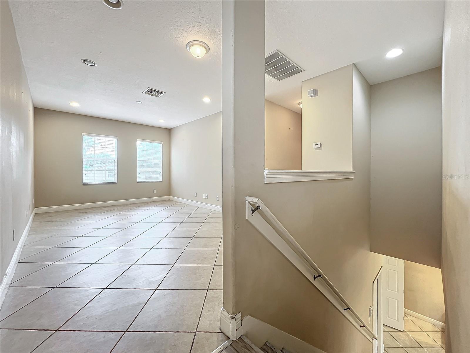 ENCLAVE/LK JEAN - Residential