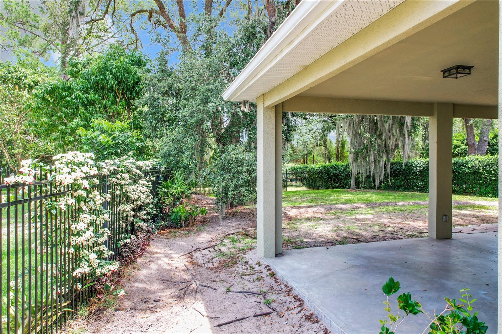 ENCLAVE/LK JEAN - Residential