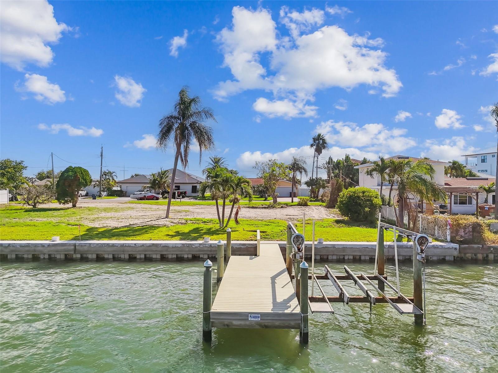 568 JOHNS PASS AVENUE