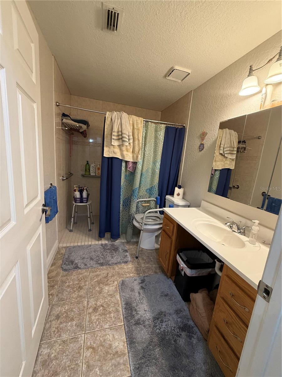 BONAIRE HEIGHTS - Residential