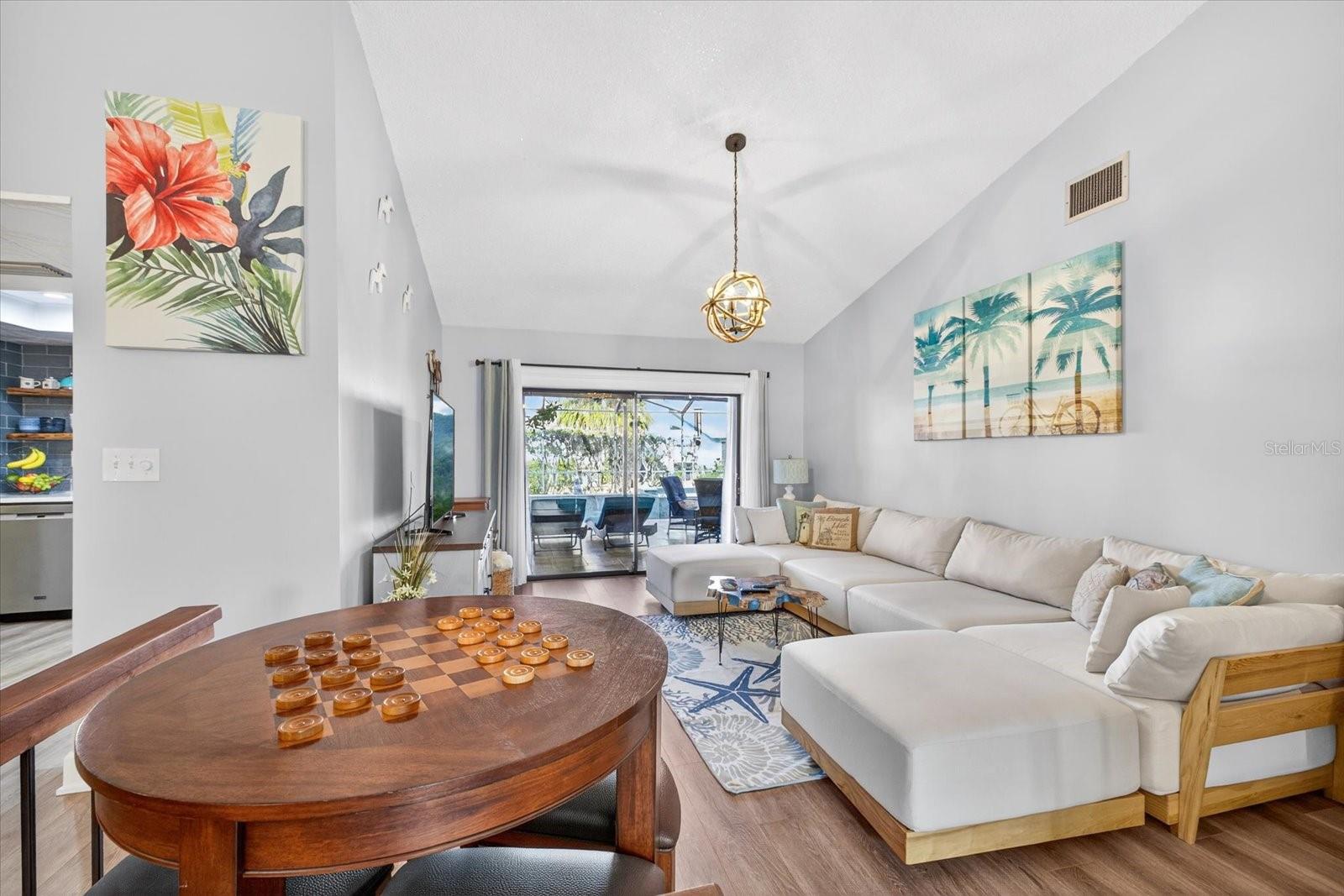 GULF HARBORS WOODLANDS - Residential