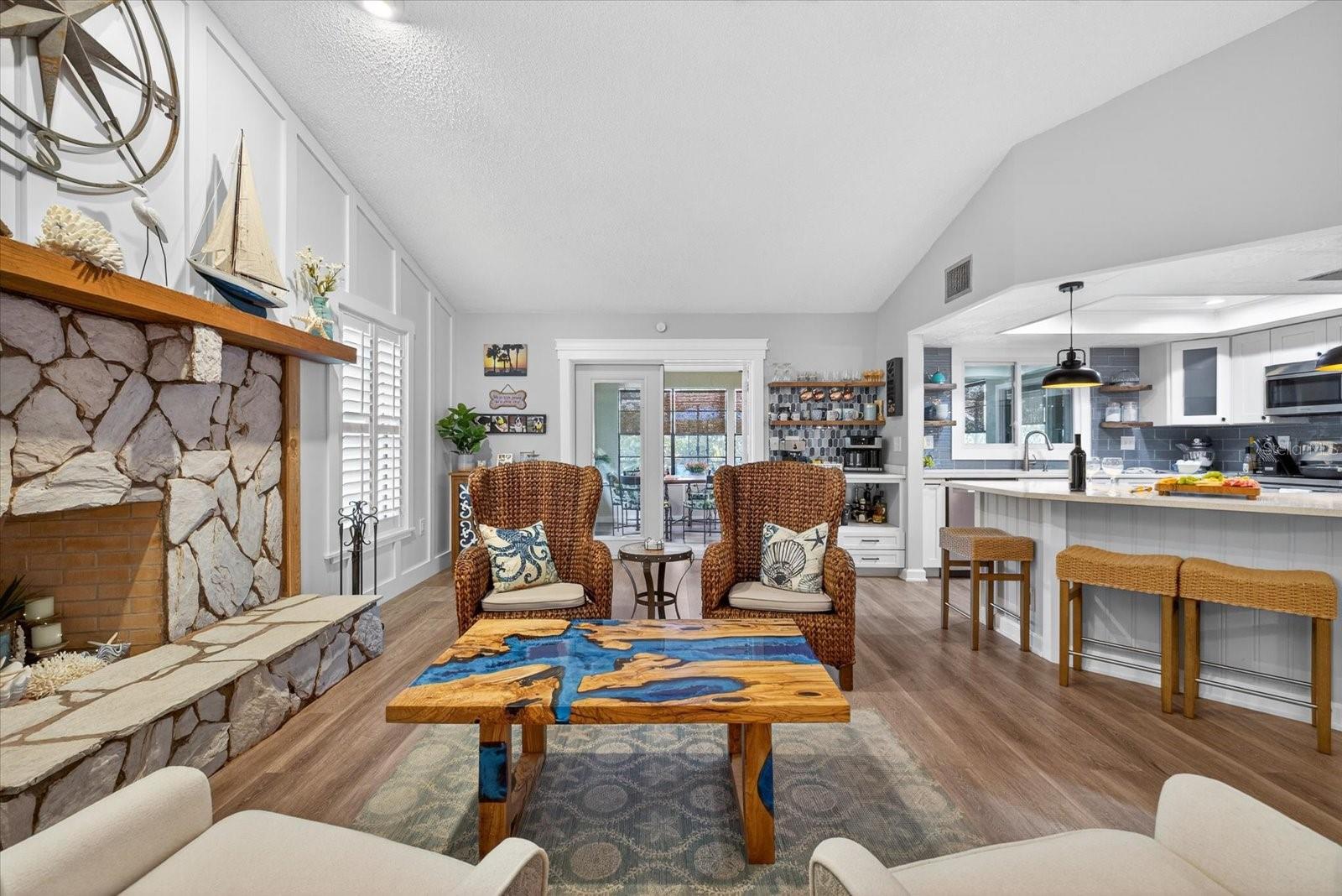 GULF HARBORS WOODLANDS - Residential