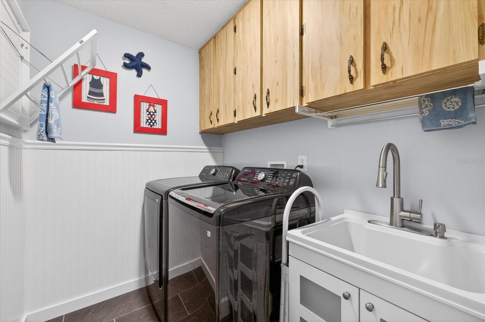 GULF HARBORS WOODLANDS - Residential