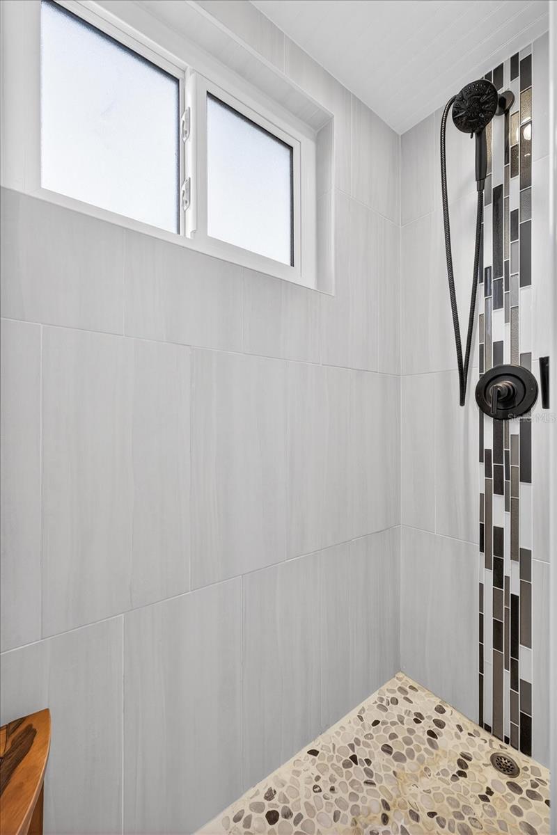 GULF HARBORS WOODLANDS - Residential