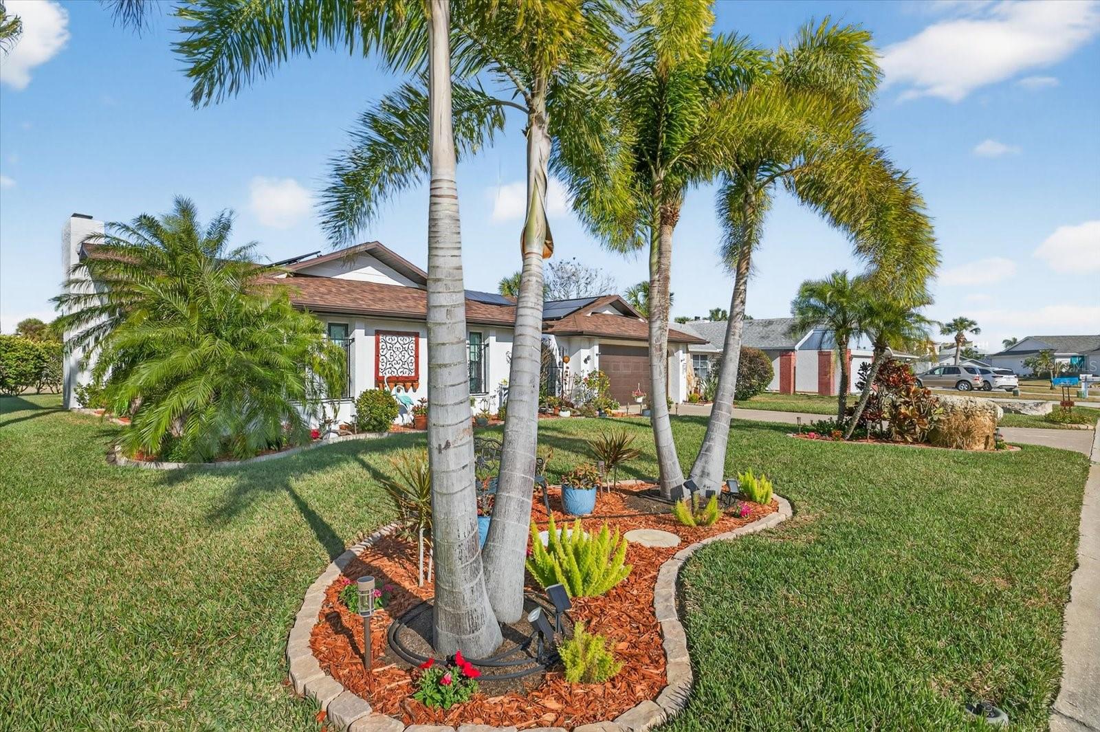 GULF HARBORS WOODLANDS - Residential