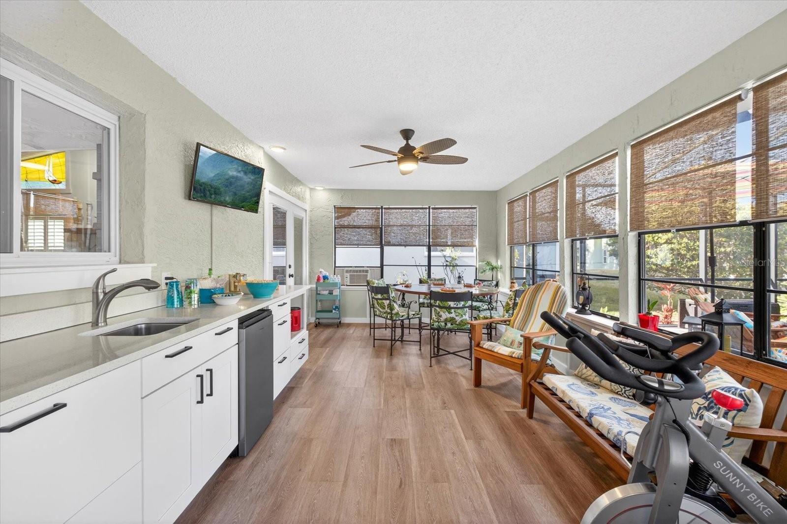 GULF HARBORS WOODLANDS - Residential