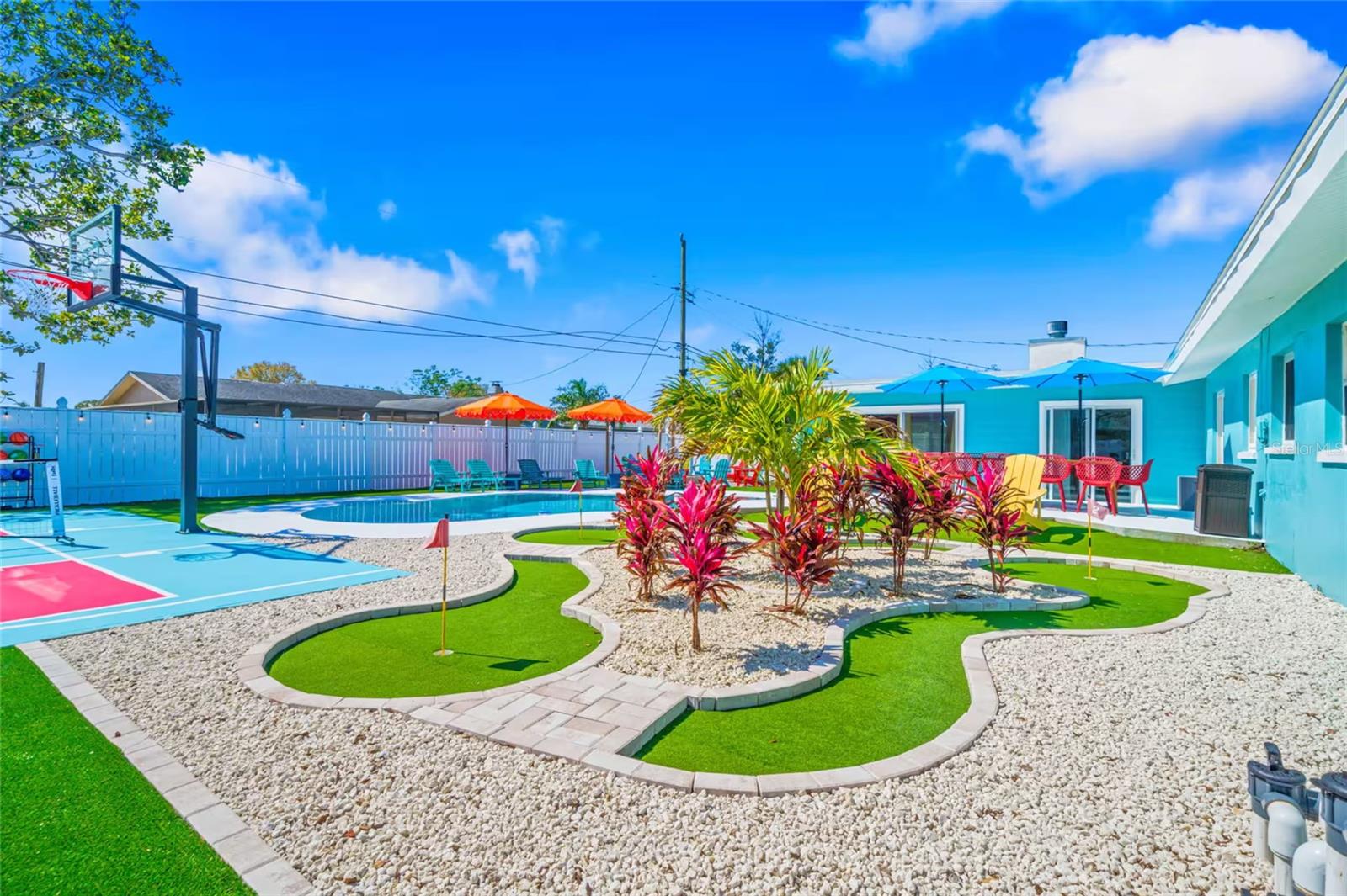 1473 CROYDON DRIVE