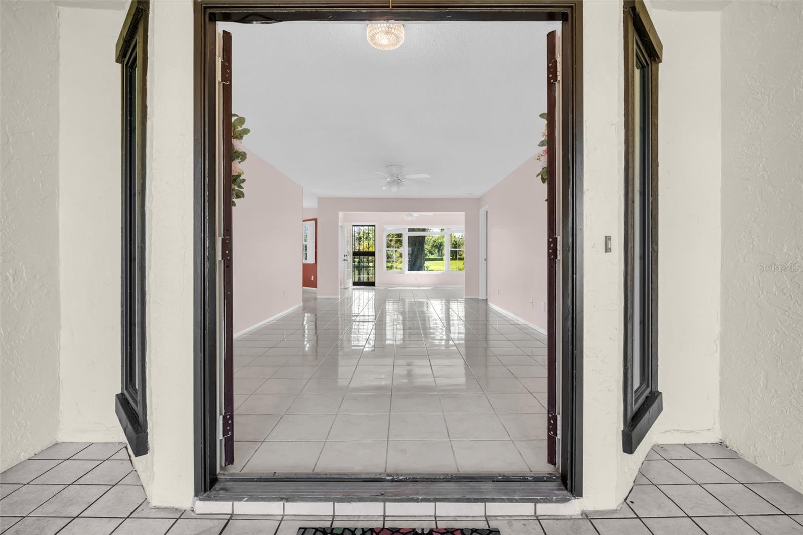 HIGHLAND LAKES SUTTON PLACE - Residential