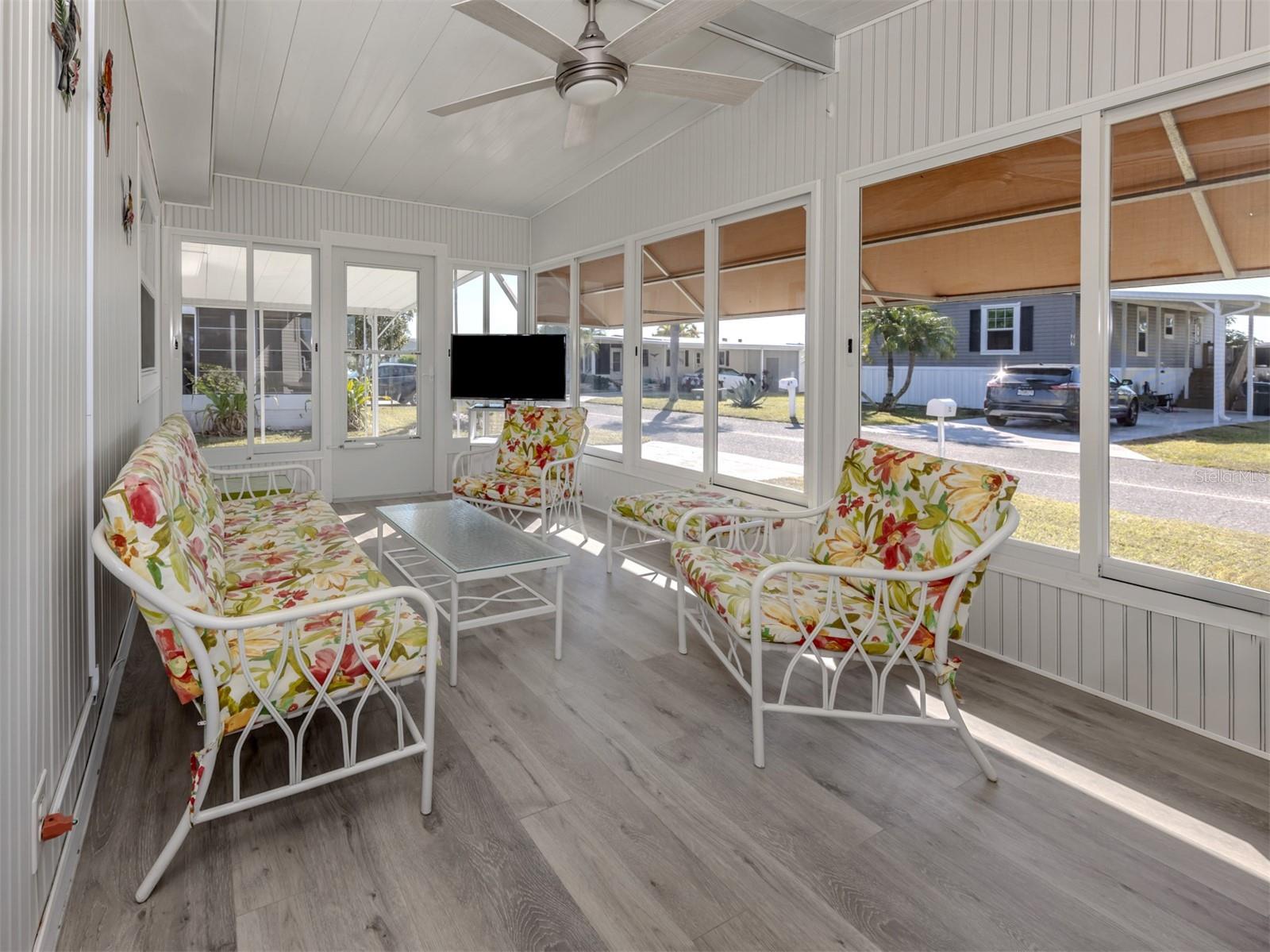 HARBOR COVE - Residential