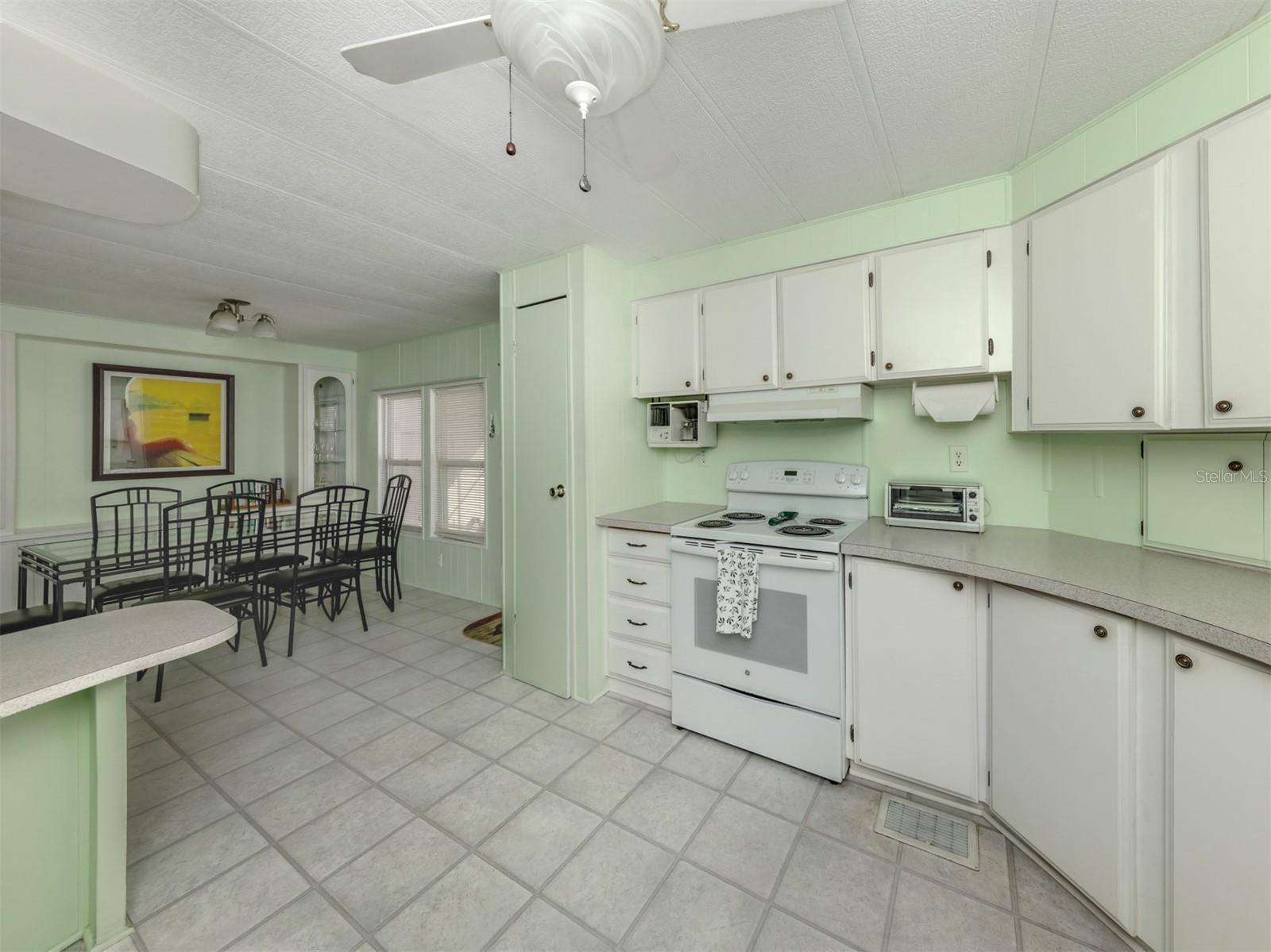 HARBOR COVE - Residential