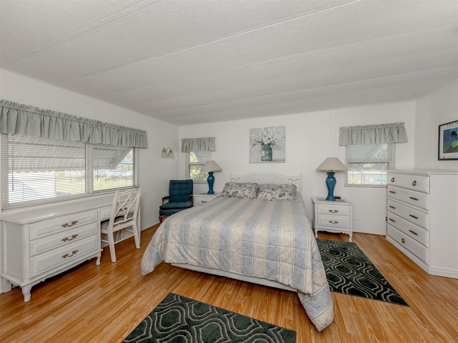 HARBOR COVE - Residential