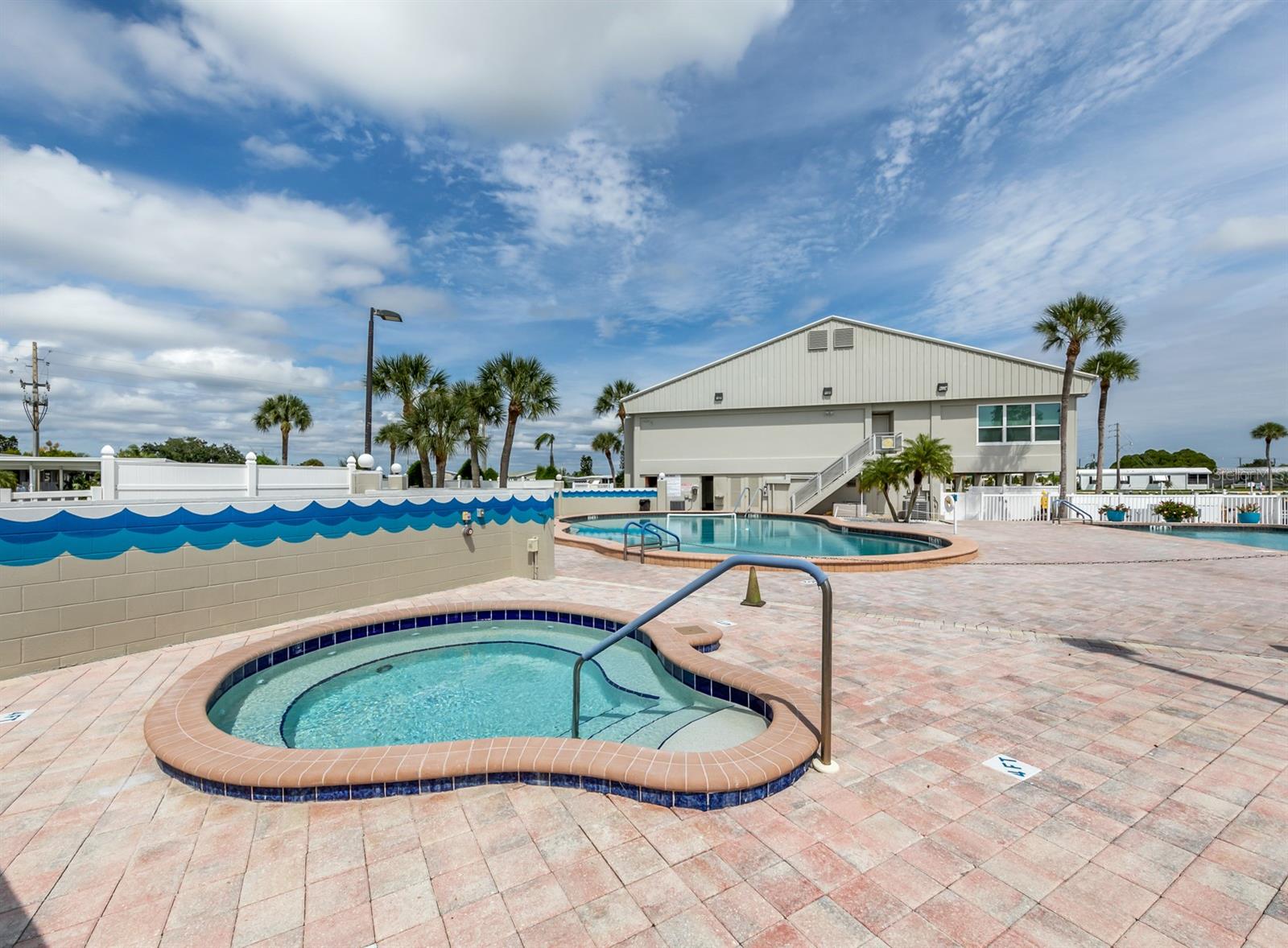 HARBOR COVE - Residential