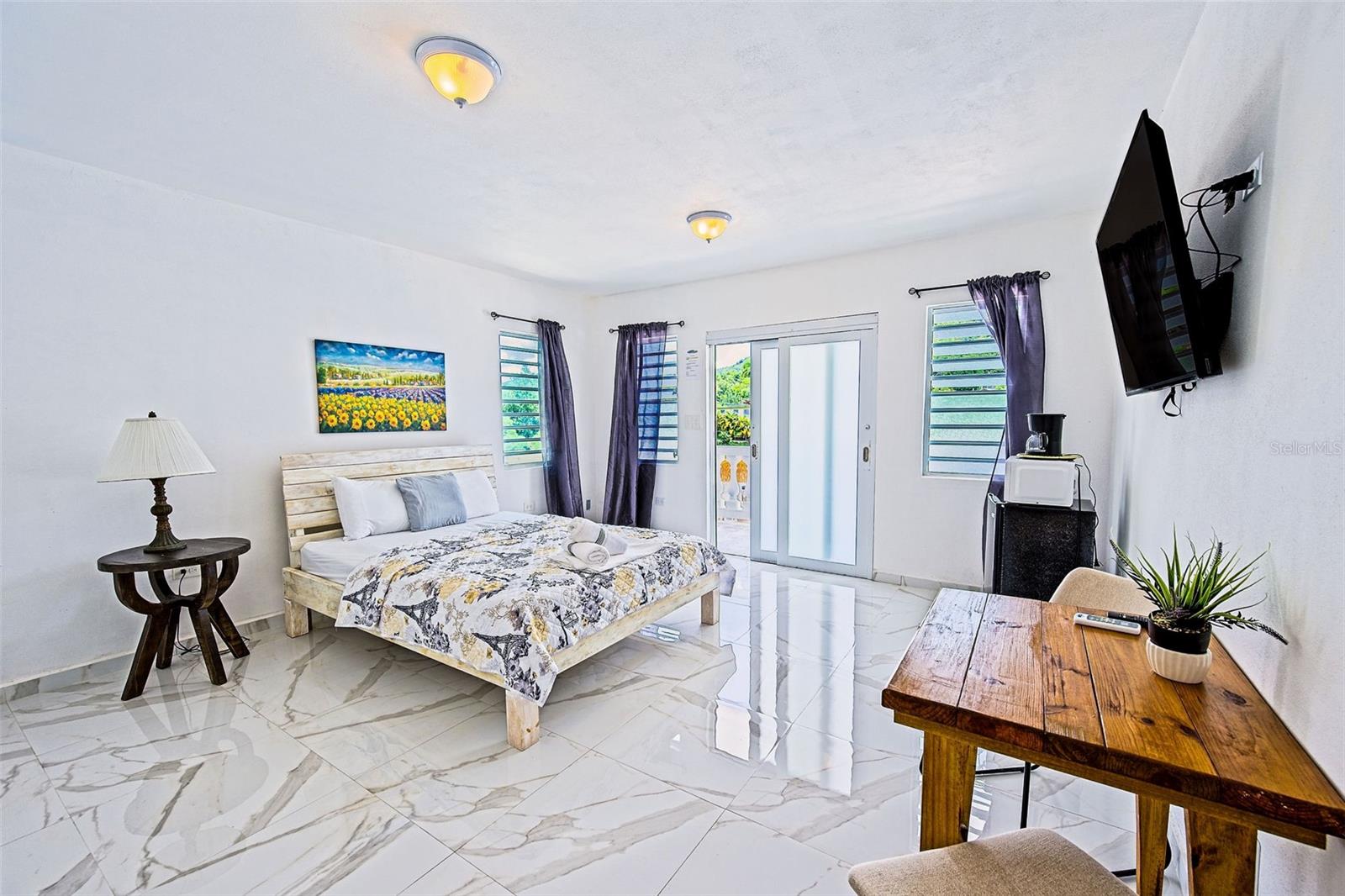 YAHUECAS - Residential