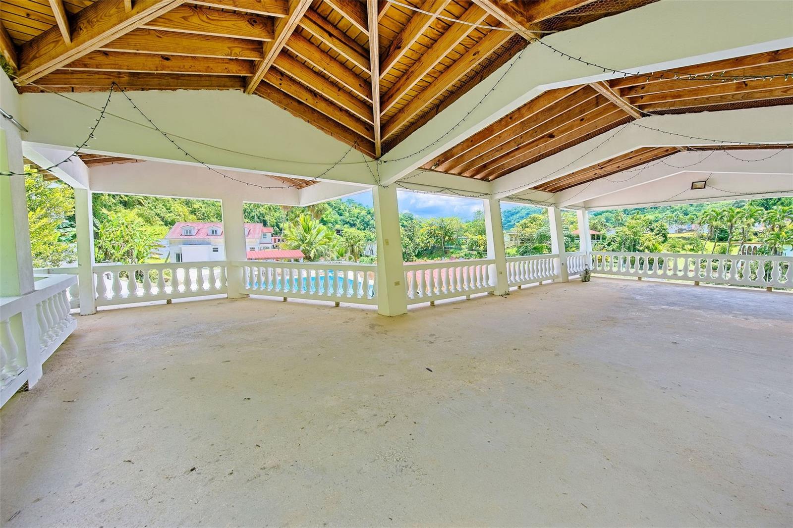 YAHUECAS - Residential