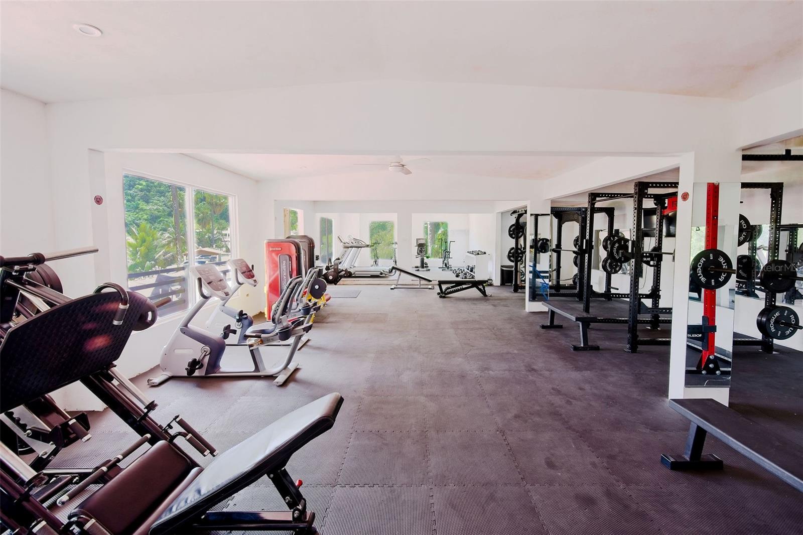 YAHUECAS - Residential