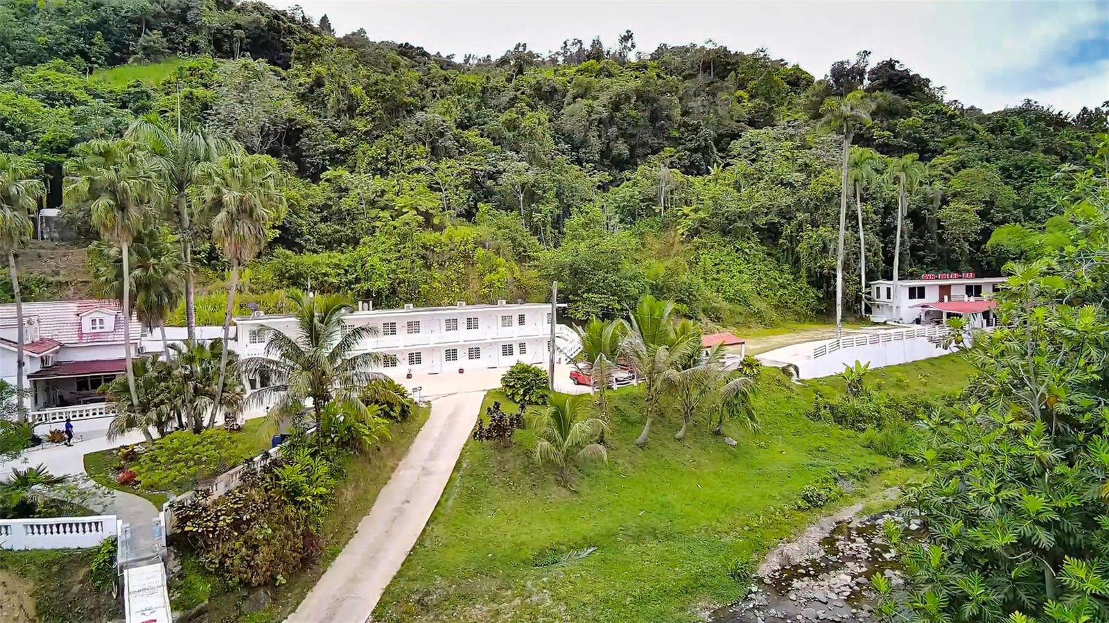 YAHUECAS - Residential