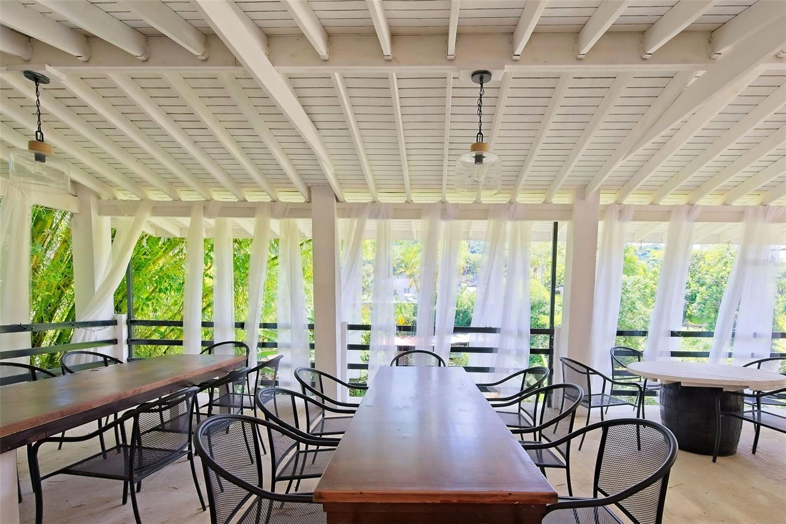 YAHUECAS - Residential